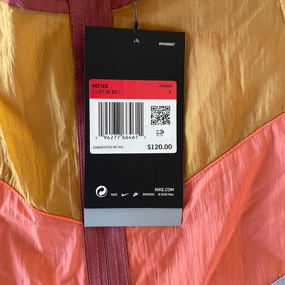 Nike Windrunner Running Tech Jacket Black CU5738-652 NWT $120 Men’s size L - Picture 2 of 5